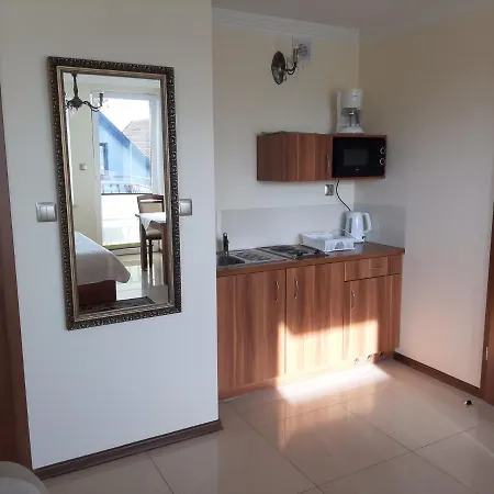 Zlota Roza Bed & Breakfast 3*