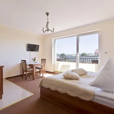 Zlota Roza Bed & Breakfast 4*