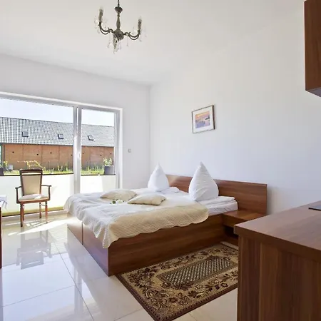 Zlota Roza B&B 사르비노보