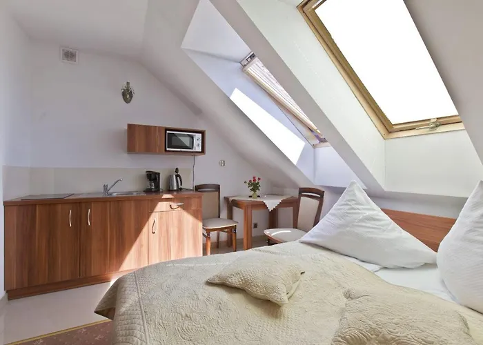 Frühstückspension Zlota Roza 4*