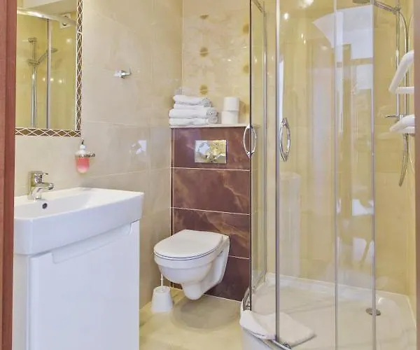 Zlota Roza Frühstückspension Sarbinowo