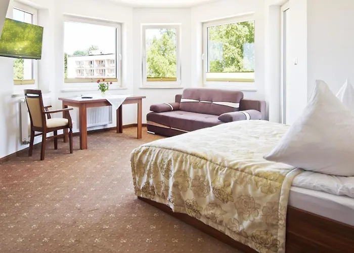 Nocleg ze śniadaniem Złota Róża Sarbinowo