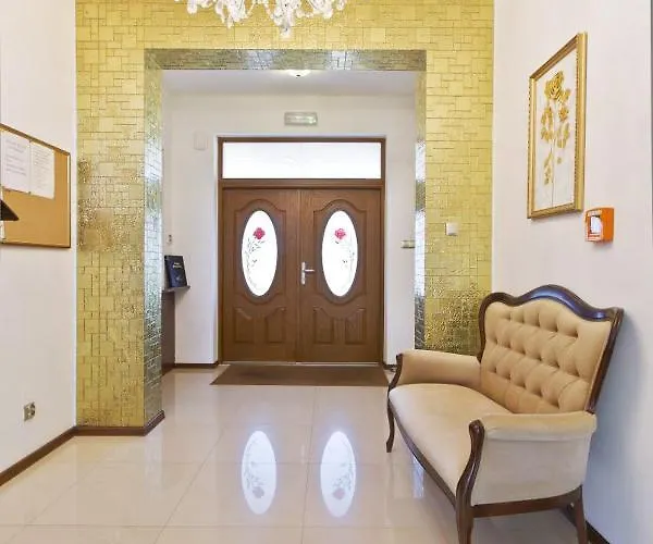 Zlota Roza Frühstückspension 4*